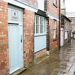 Warehouse 1bed Sleeps 2 Pets Welcome Apartamento Ulverston