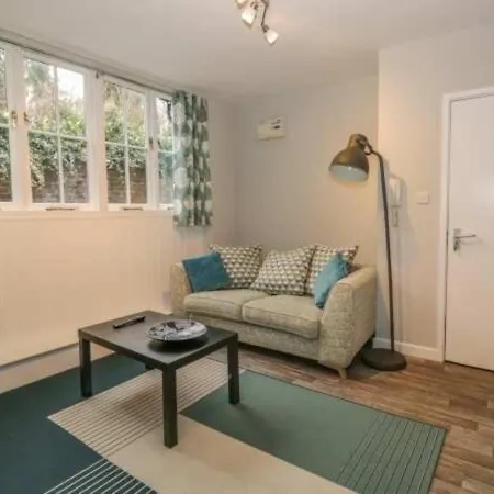 Apartment Remarkable 1-bed In