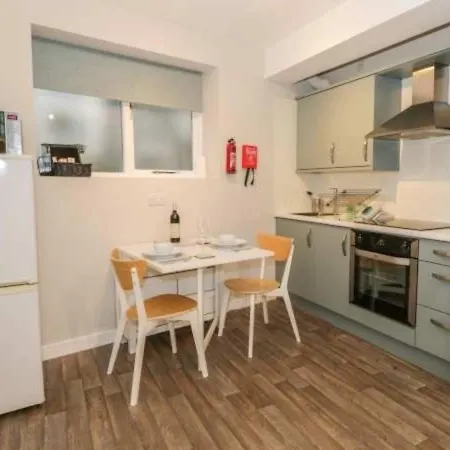 Remarkable 1-bed In