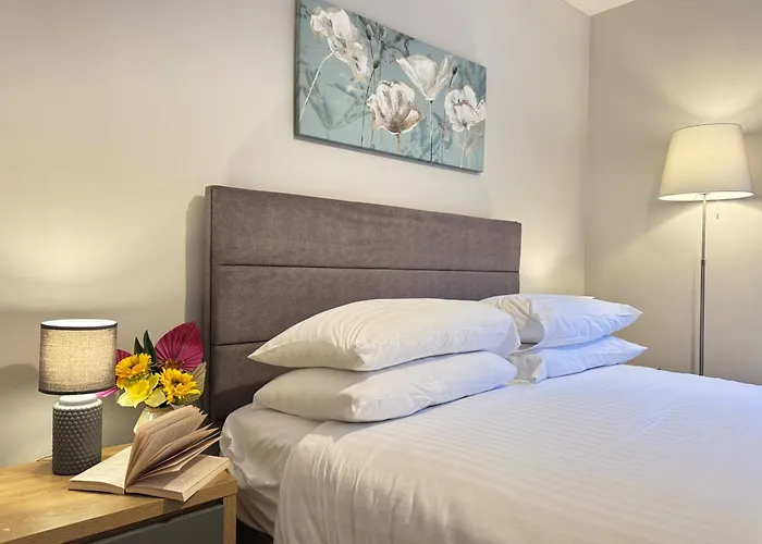 Apartment Warehouse 1bed Sleeps 2 Pets Welcome